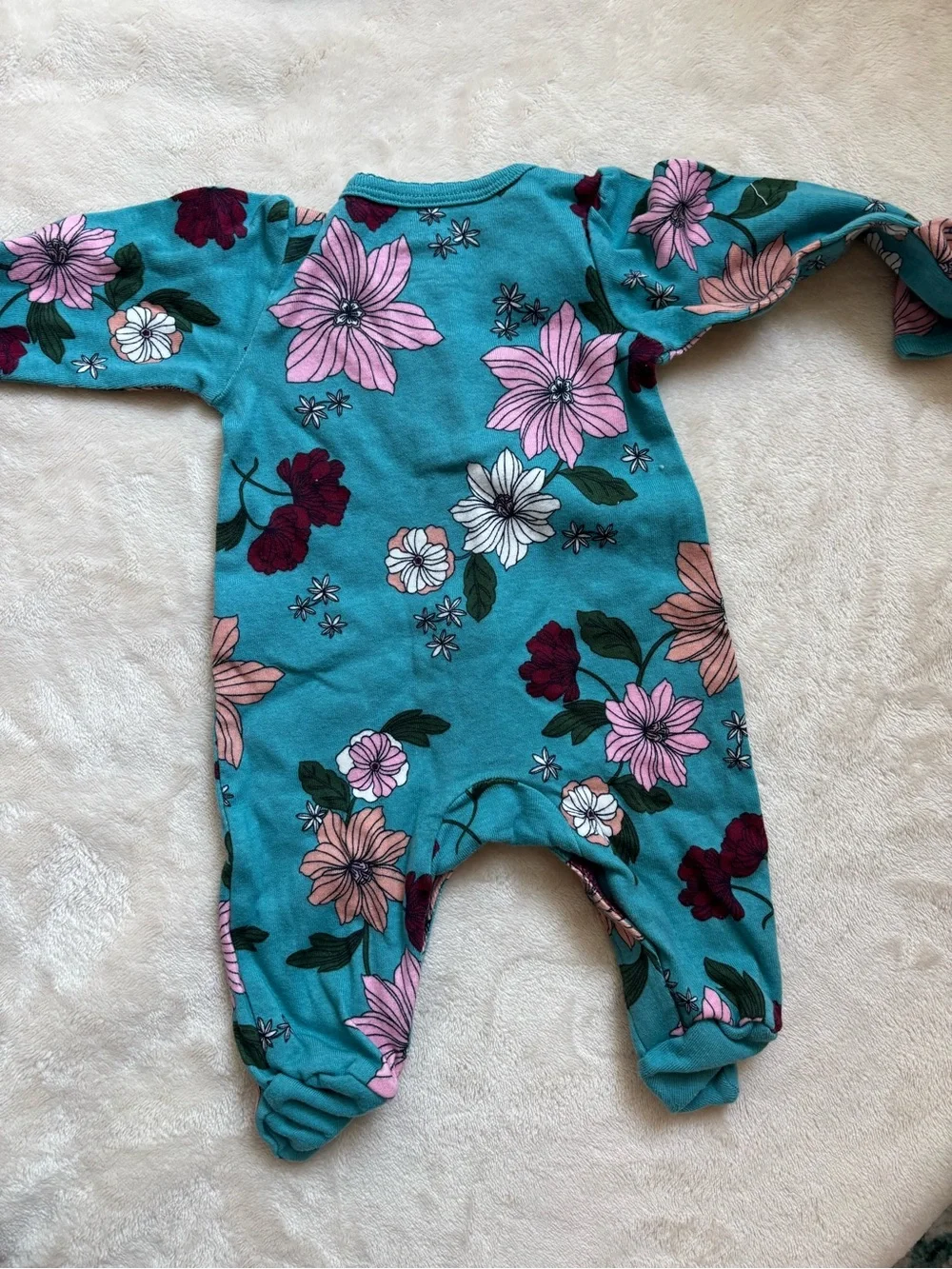 NWOT Carter’s Baby Girl 4-Piece Turquoise Floral Set - Sleeper, Hat, 2 Bodysuits